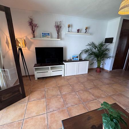 Апартаменты Casa Ana Puerto Del Carmen Тиас Экстерьер фото